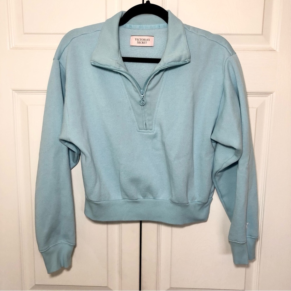 Light Blue Victoria’s Secret Crop Fleece Jacket Size M